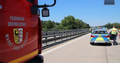 Schwerer Verkehrsunfall Feuerwehr Luhe-Wildenau Polizei Unfälle Verkehrsunfälle
