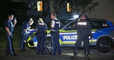 Belohnung Verfolgungsjagd Bundesweiter Polizeikontrolle Sicherheitslage BKA Polizei Neumarkt Unfall Regenstauf Weiden Vilseck Polizeieinsatz Tote Person Raubüberfall